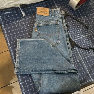 Levi’s orange tab (ogunicorn)